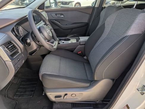 Used 2023 Nissan Rogue SV FWD image 12