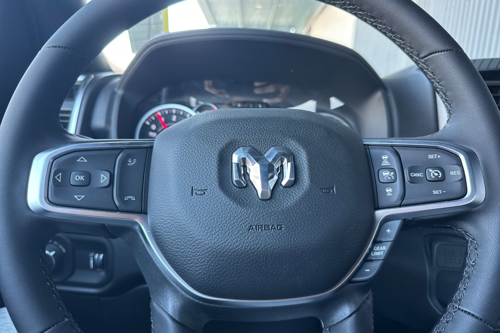 New 2027 RAM 2500 Big Horn AWD/4WD image 22
