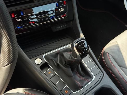 New 2026 Volkswagen Jetta GLI Autobahn FWD image 24