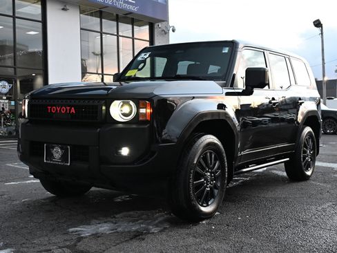 Used 2024 Toyota Land Cruiser 1958 image 3