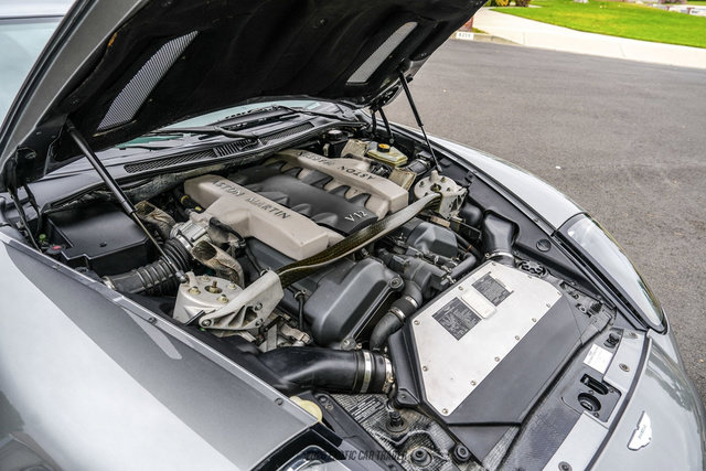 Used 2002 Aston Martin Vanquish RWD image 16