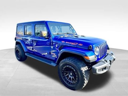 Used 2020 Jeep Wrangler Unlimited Sahara image 11