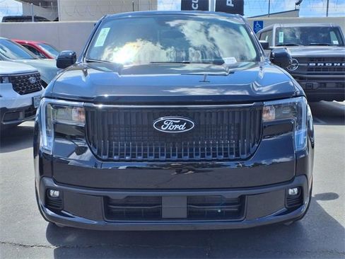 New 2025 Ford Maverick Lobo image 2