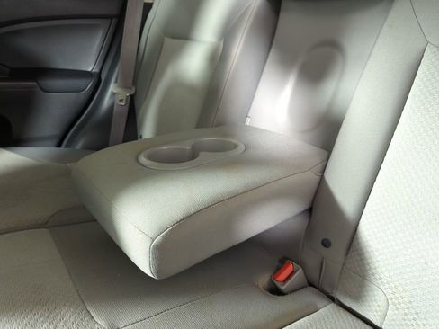 Used 2016 Honda CR-V SE image 31