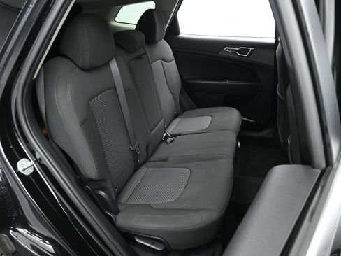 Used 2023 Kia Sportage LX AWD/4WD image 18