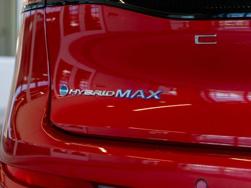 Used 2024 Toyota Crown Platinum image 22