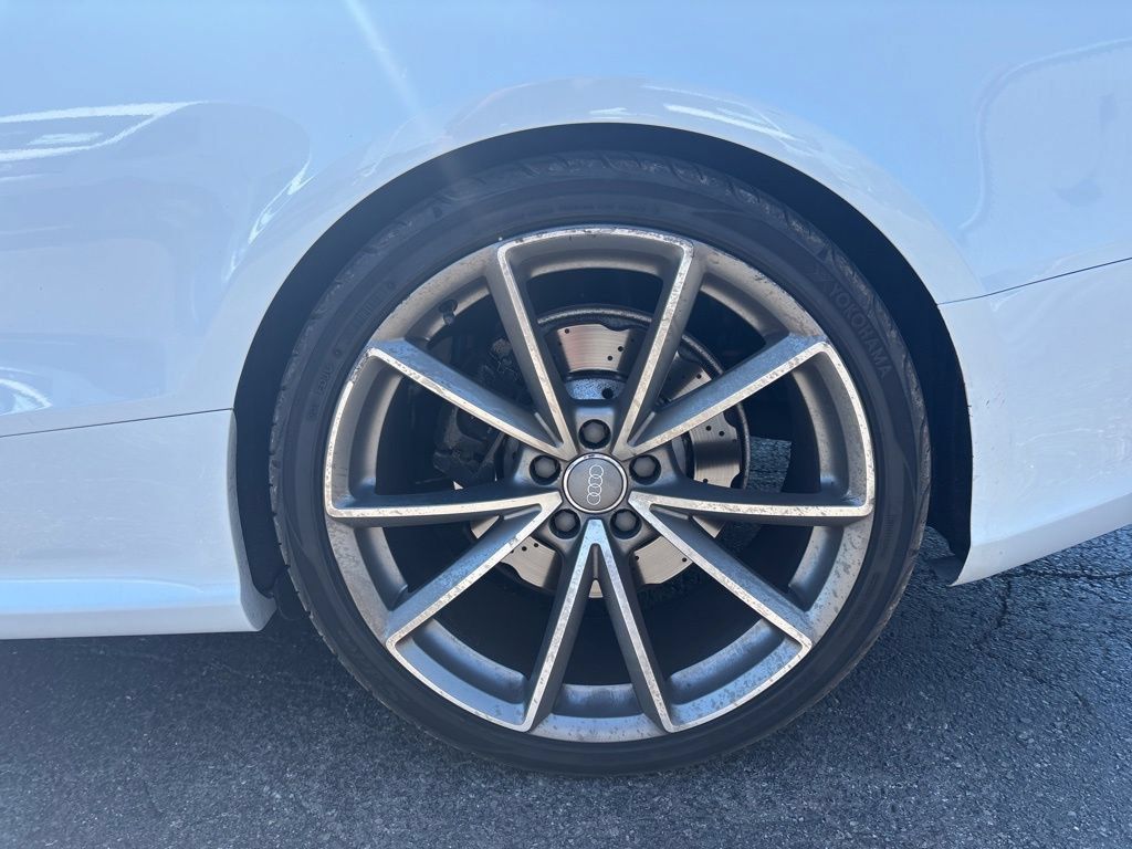 Used 2015 Audi RS 5 Cabriolet AWD/4WD image 10
