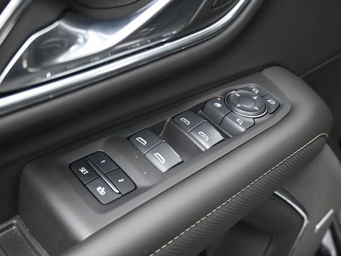 Used 2024 Chevrolet Tahoe Premier w/ Premium Package image 30