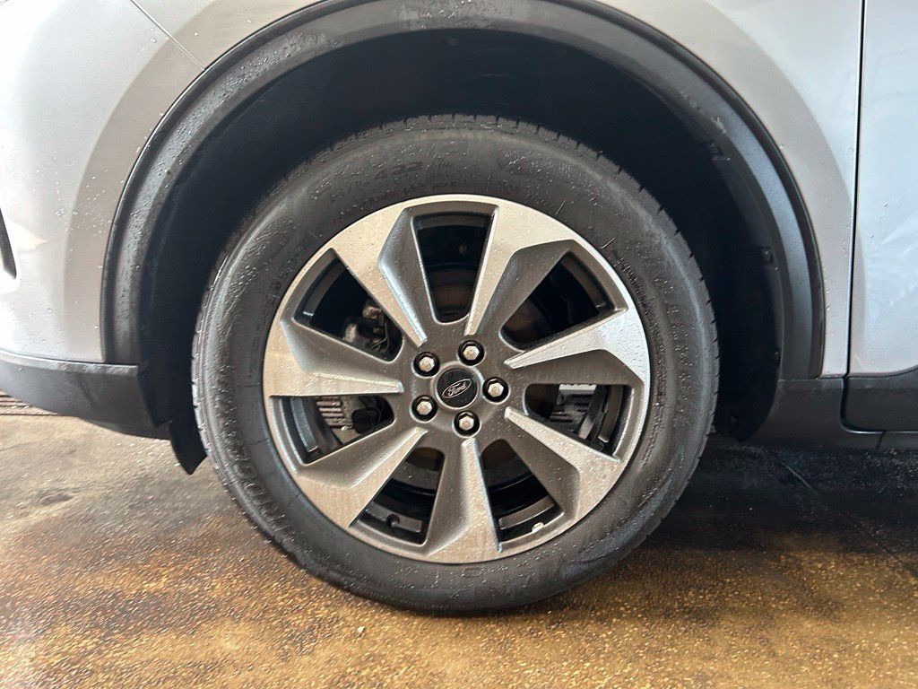 Used 2024 Ford Escape Platinum AWD/4WD image 33