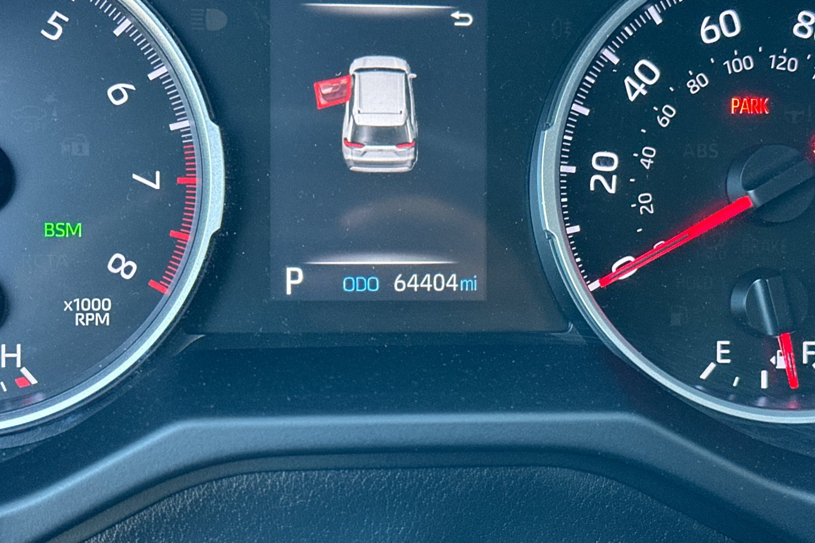 Used 2021 Toyota RAV4 LE FWD image 24