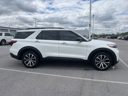 Used 2023 Ford Explorer ST-Line w/ Class IV Trailer Tow Package