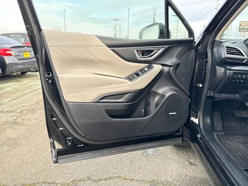 Used 2021 Subaru Forester Limited w/ Popular Package #3 image 18