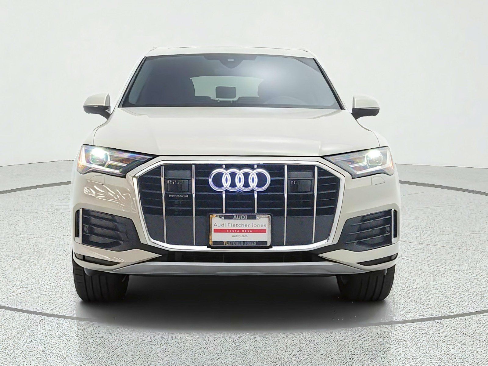 Used 2023 Audi Q7 2.0T Premium w/ Convenience Package AWD/4WD image 2
