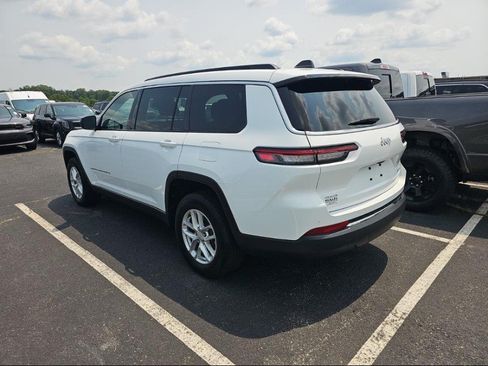 Used 2024 Jeep Grand Cherokee L Laredo w/ Trailer Tow Package AWD/4WD image 6