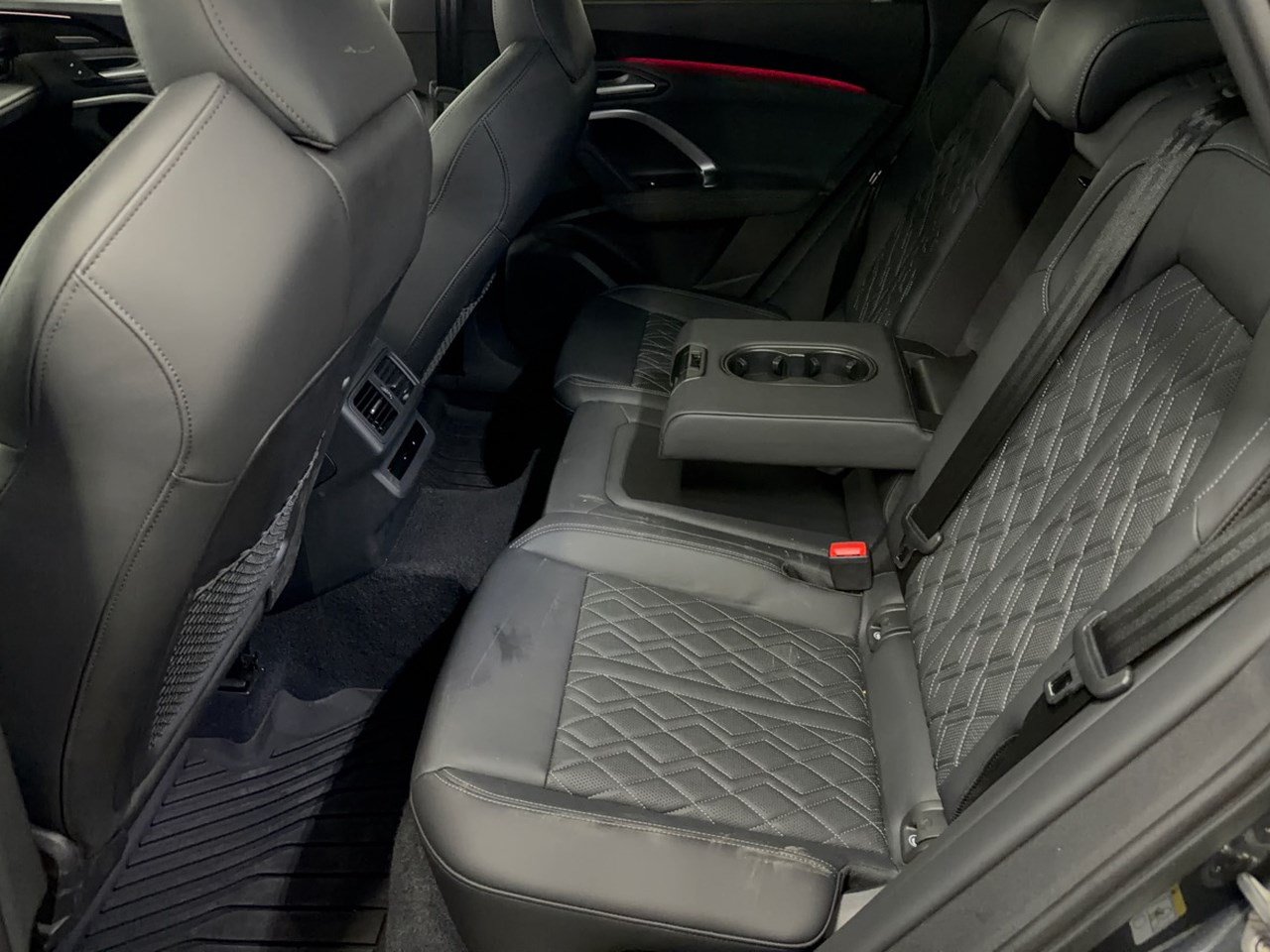 Used 2025 Audi SQ5 Premium Plus w/ Premium Plus Package AWD/4WD image 25