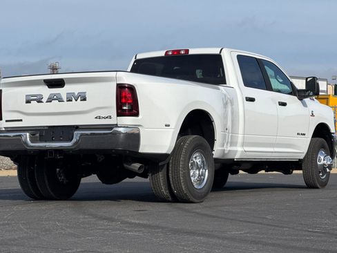 New 2026 RAM 3500 Big Horn image 3