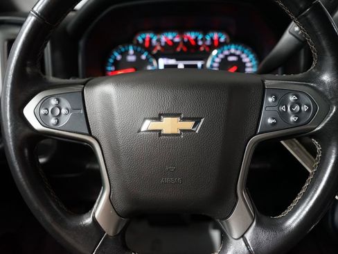Used 2018 Chevrolet Silverado 1500 LT w/ All Star Edition RWD image 12
