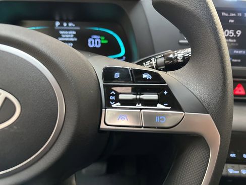 New 2026 Hyundai Elantra Blue image 18