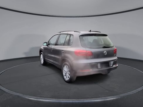 Used 2018 Volkswagen Tiguan Limited image 7
