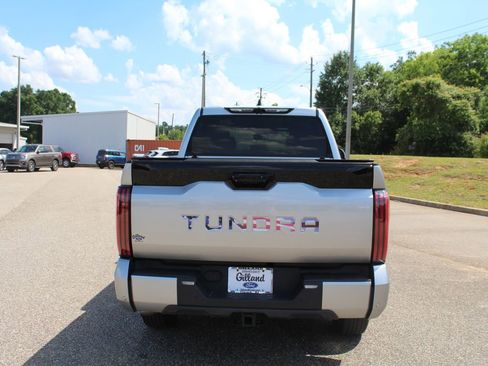 Used 2022 Toyota Tundra Platinum RWD image 7