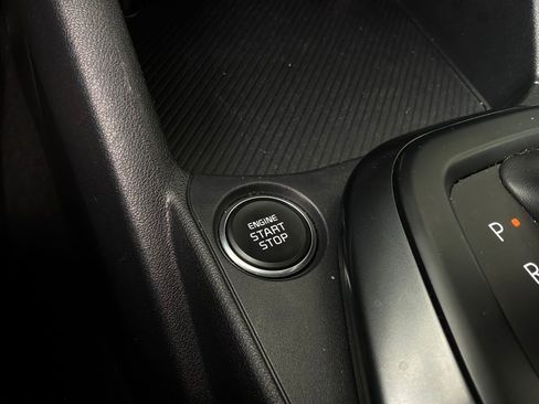 Used 2025 Kia K4 FWD image 24
