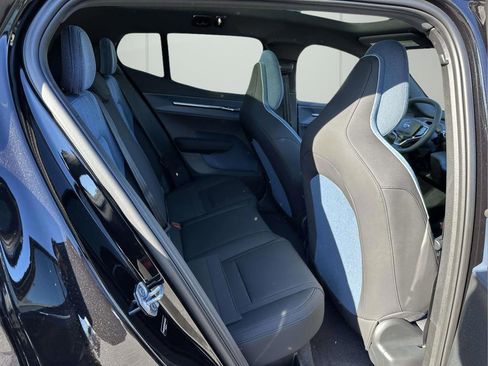 New 2026 Volvo EX30 Plus w/ Protection Package Premier image 11