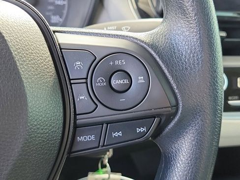 Used 2023 Toyota Corolla LE image 25