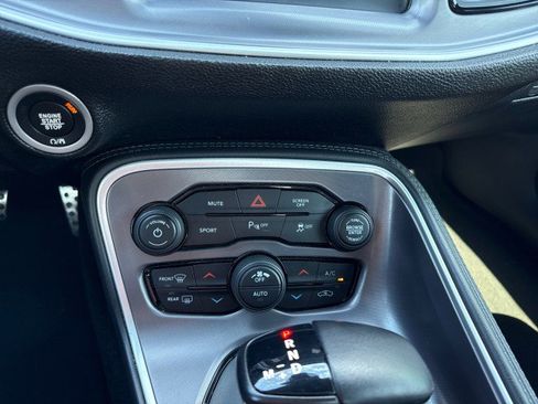 Used 2021 Dodge Challenger R/T w/ Blacktop Package image 17