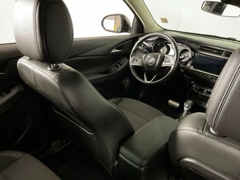 Used 2023 Buick Encore GX Select w/ Sport Touring Package FWD image 33