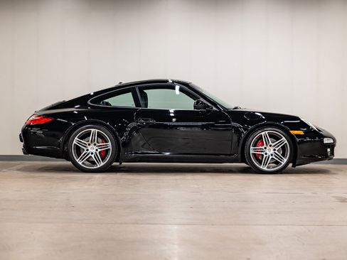 Used 2011 Porsche 911 Carrera S image 14