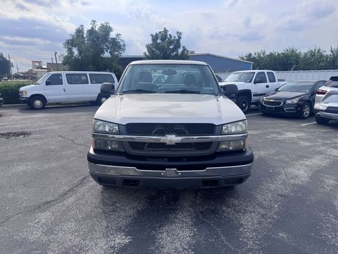 Used 2004 Chevrolet Silverado 1500 W/T image 2