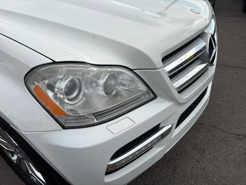 Used 2012 Mercedes-Benz GL 450 4MATIC image 22
