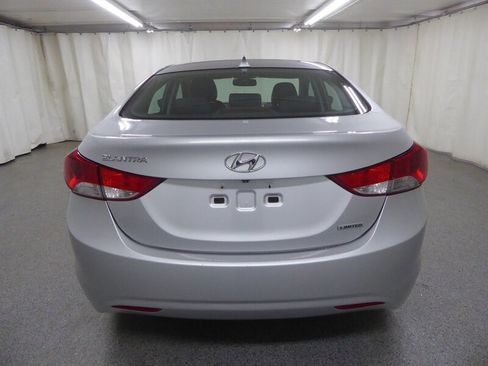 Used 2013 Hyundai Elantra Limited w/ Technology Pkg image 6