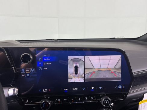 New 2025 Chevrolet Blazer EV LT w/ Midnight/Sport Edition image 14