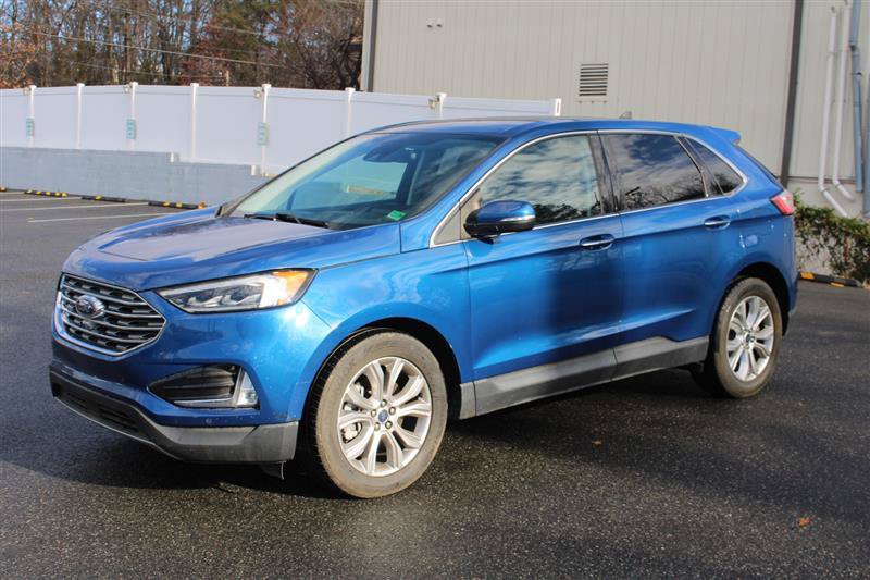 Used 2022 Ford Edge Titanium w/ Equipment Group 301A AWD/4WD image 4
