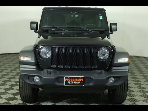 Used 2022 Jeep Wrangler Unlimited Sport AWD/4WD image 12