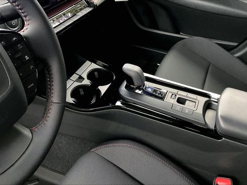 New 2026 Toyota Prius Plug-In Hybrid image 7