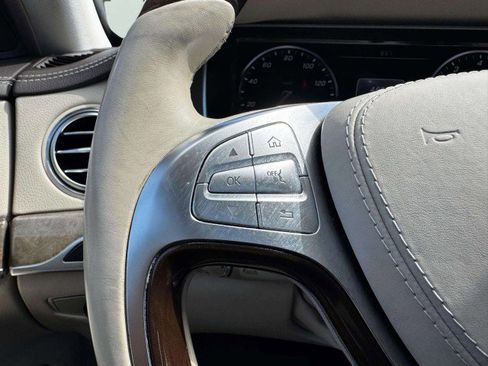 Used 2015 Mercedes-Benz S 550 Sedan image 26