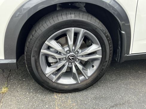 Certified 2025 Acura ADX FWD image 13