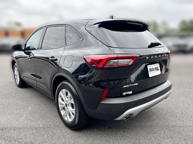 Certified 2025 Ford Escape Active FWD image 6