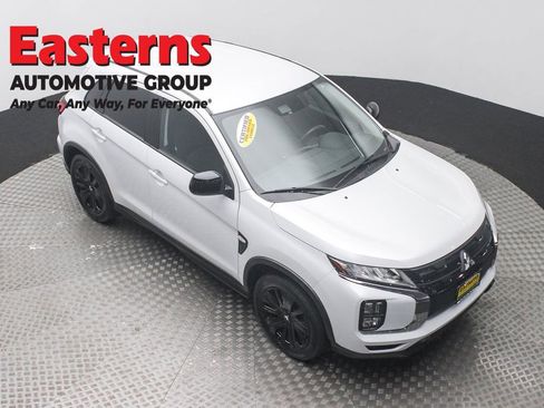 Used 2024 Mitsubishi Outlander Sport LE AWD/4WD image 3