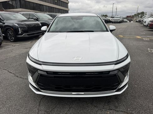 New 2025 Hyundai Sonata SEL image 4