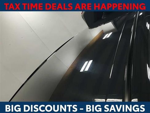 Used 2025 Toyota Camry LE image 11