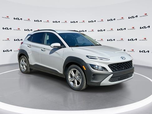Used 2023 Hyundai Kona SEL image 1