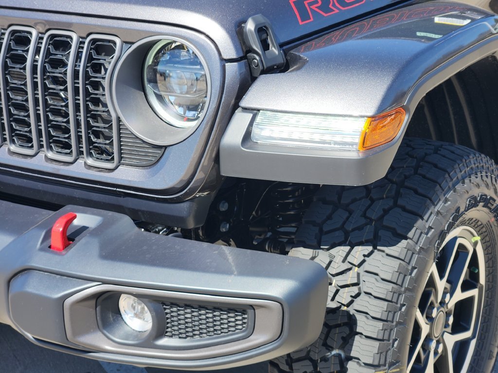 New 2026 Jeep Gladiator Rubicon w/ Steel Power Dome Hood Package AWD/4WD image 6