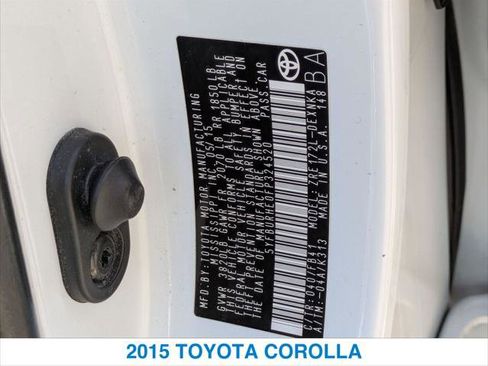 Used 2015 Toyota Corolla LE FWD image 26