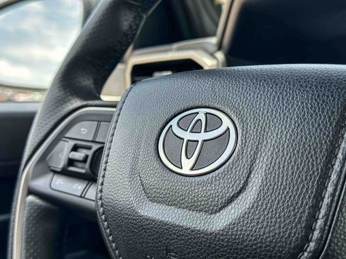 Used 2025 Toyota 4Runner TRD Off-Road Premium w/ Tow Technology Package AWD/4WD image 30