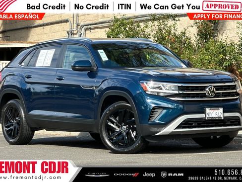 Used 2023 Volkswagen Atlas Cross Sport SE FWD image 1