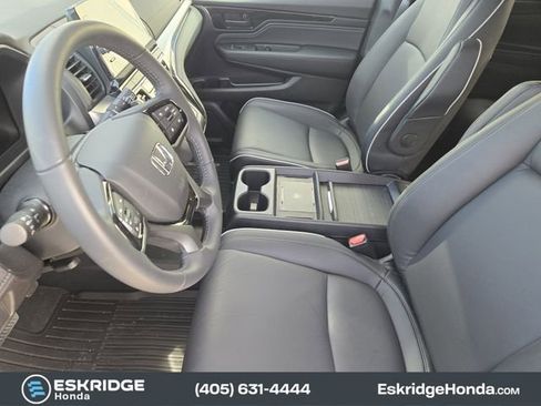 Certified 2026 Honda Odyssey Touring image 15