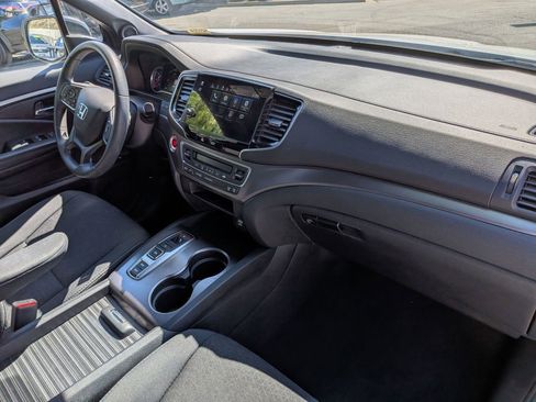 Used 2021 Honda Passport Sport image 27